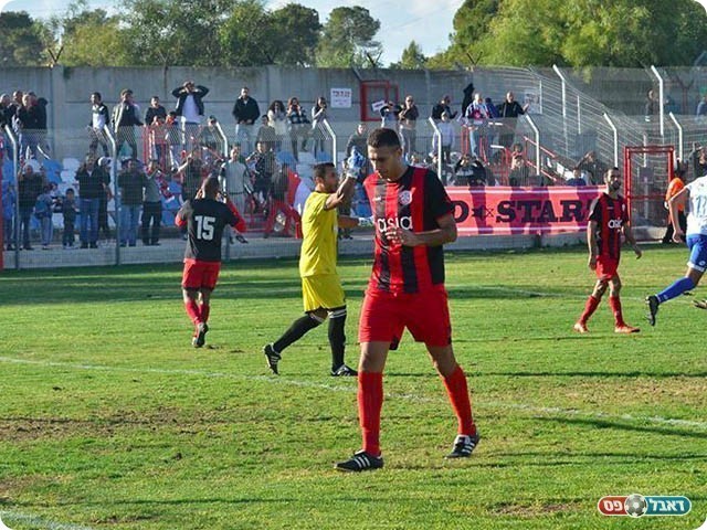 ומאוכזב בסיום (אבי רביבו)